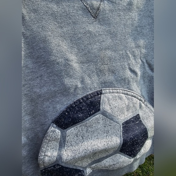 Boys 3T Sweatshirt Crew Neck Long Sleeve Gray Soccer Ball Top FIFA Football - Picture 15 of 16